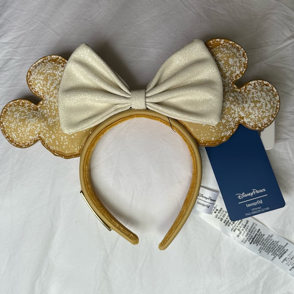 Disney Parks Loungefly Beignet Minnie Mouse Ears Headband NWT